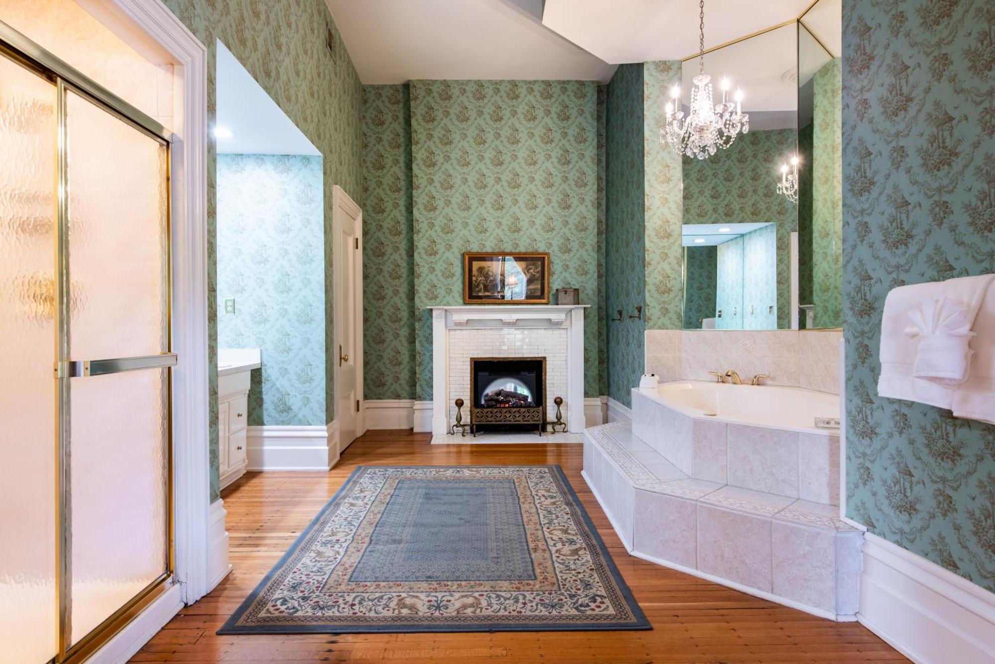 Dupont Mansion Bed & Breakfast Louisville Kamer foto